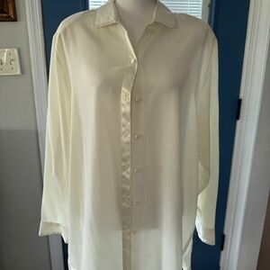 Yves St. Clair. 2 Blouse